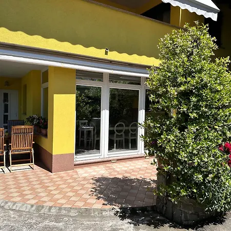 Sweet Apartment
