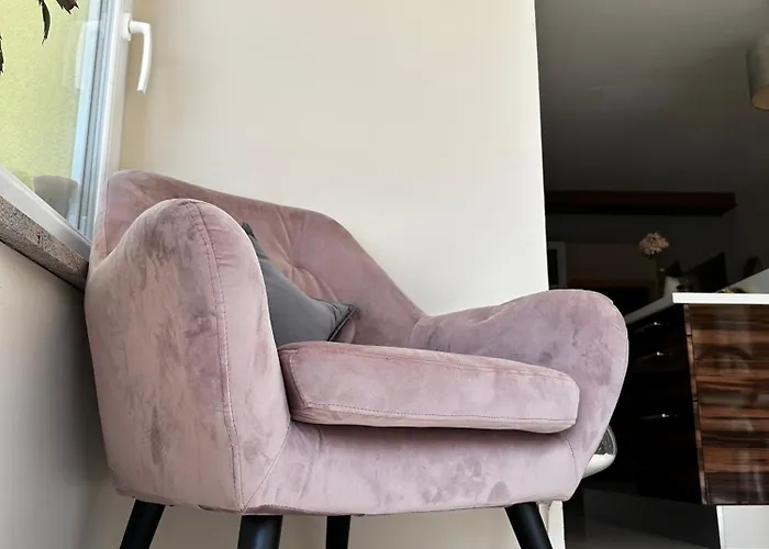 Sweet زْغورنيي سْكوفييي